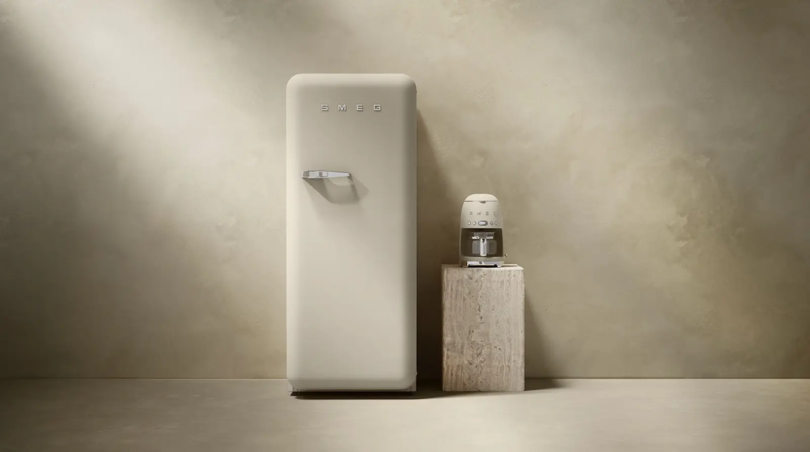 Moonlight è la nuova tonalità di Smeg