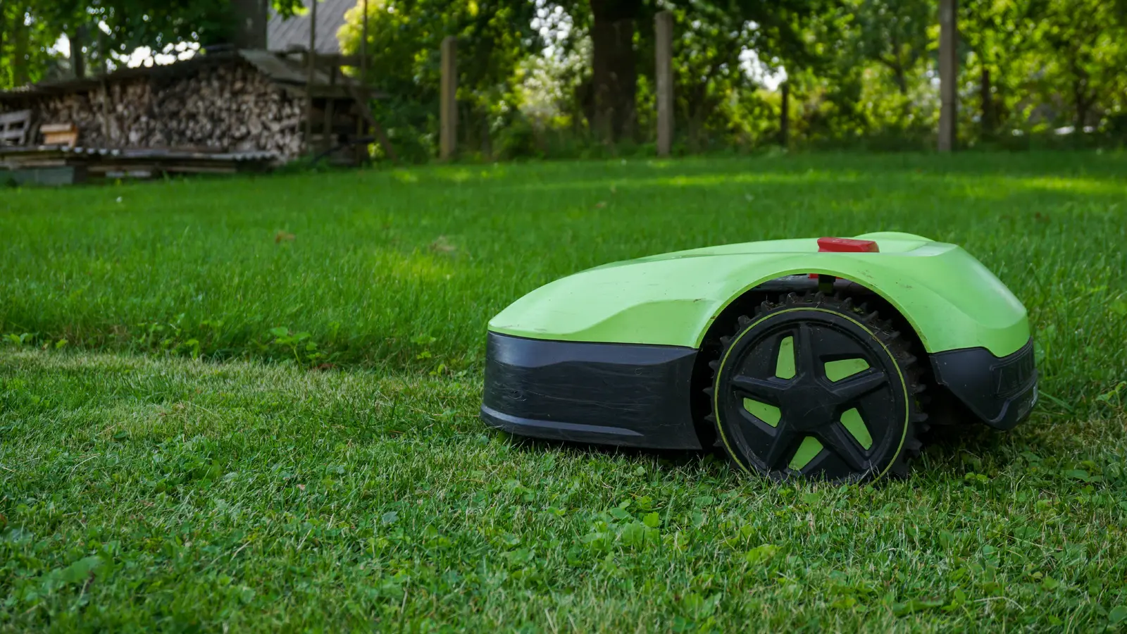 Robot tagliaerba e copertura wi-fi anche in giardino? Alcuni consigli