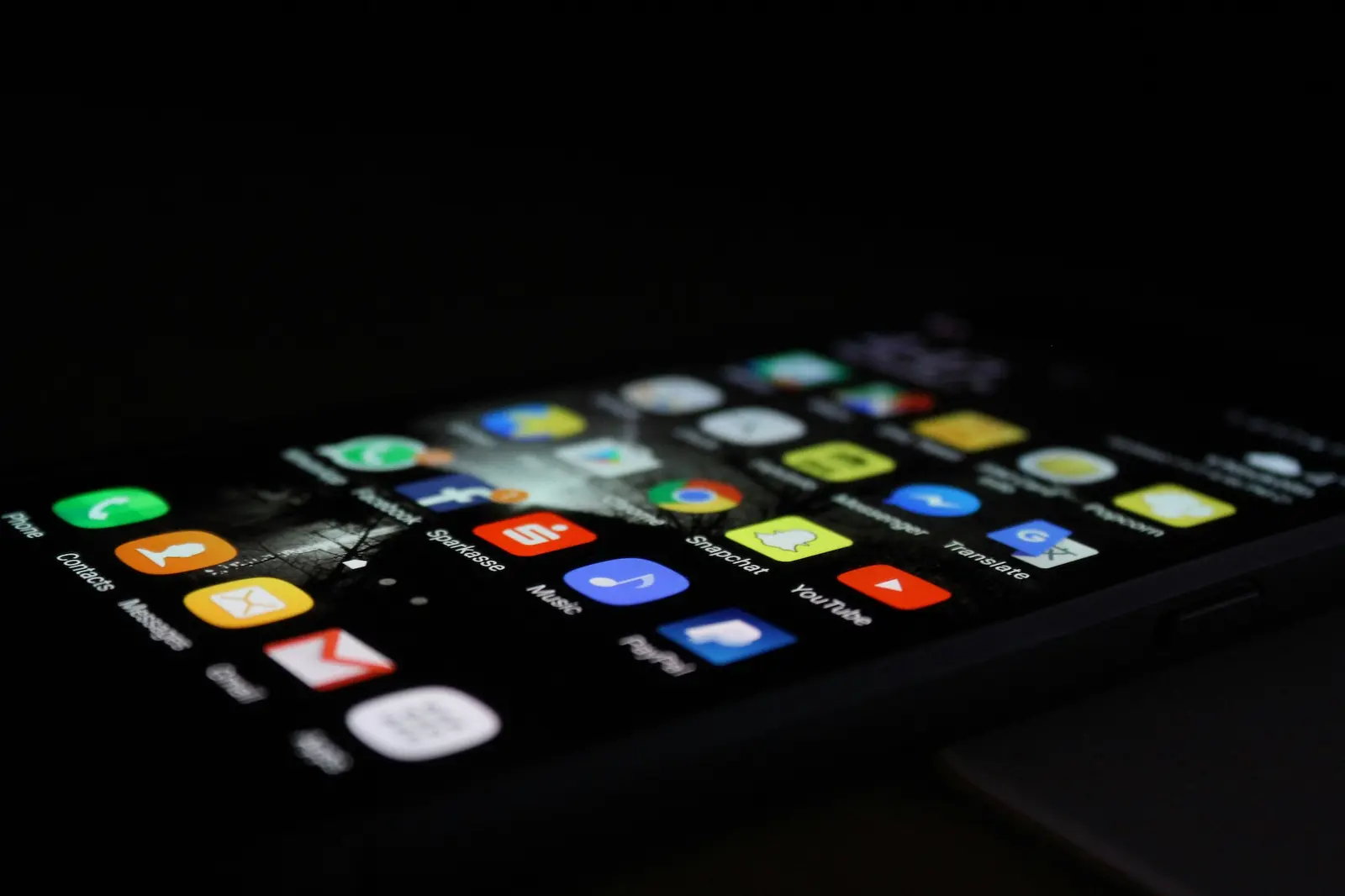 AI e vacanze: le app che ti organizzano l'estate