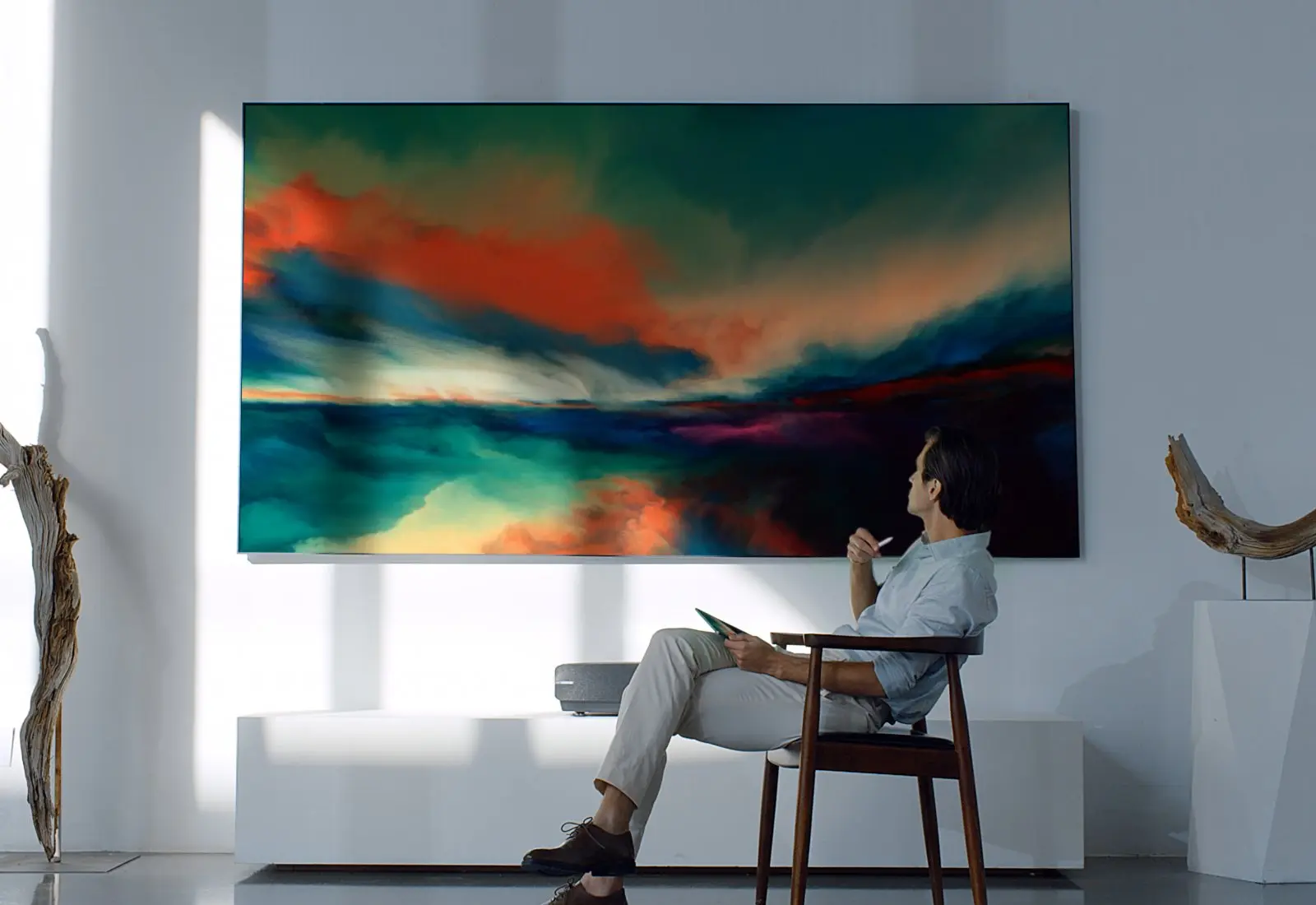 Immagine Il tv laser di Hisense che può arrivare fino a 100 pollici 1