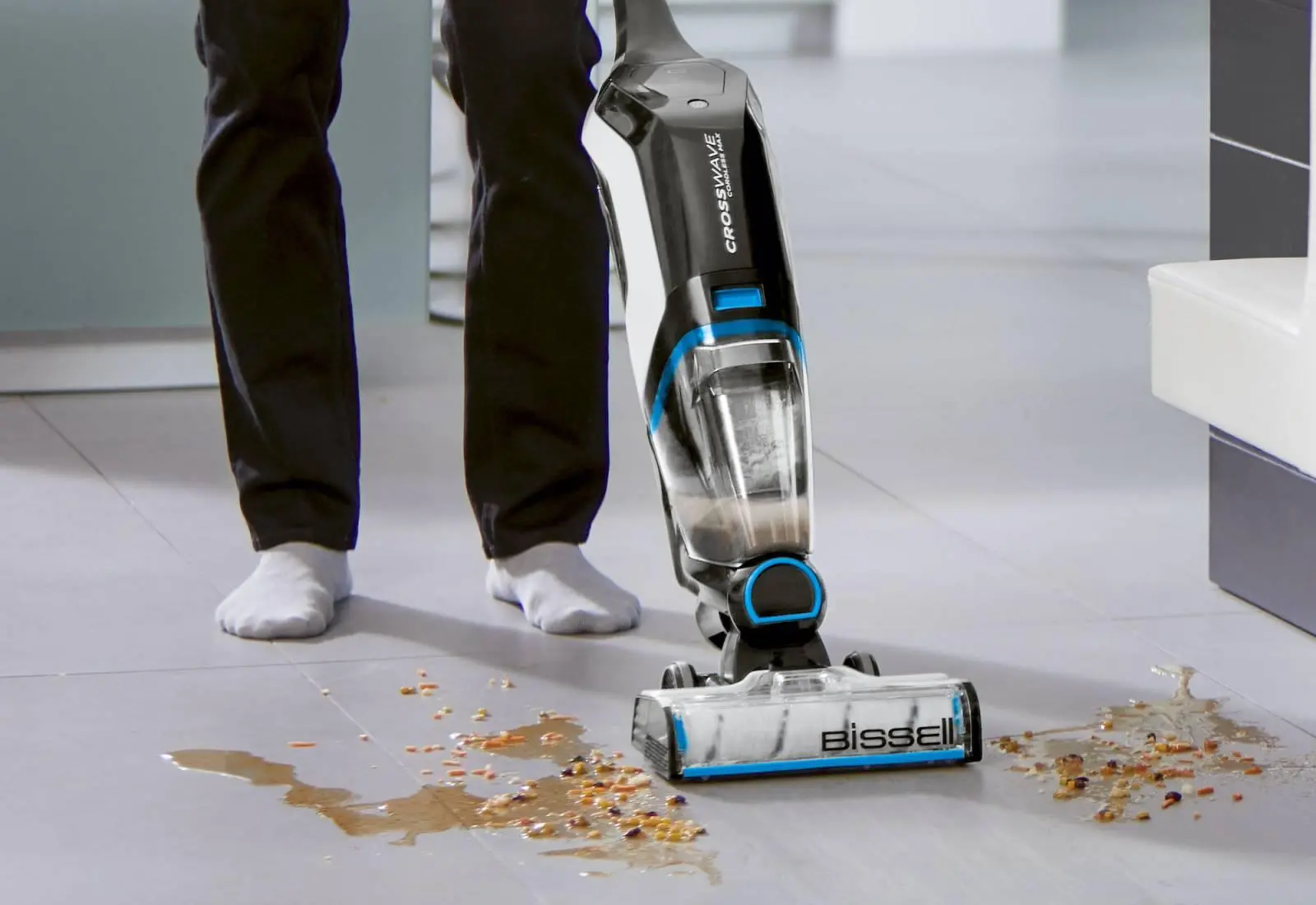 Immagine Pulire e asciugare in una sola passata cento metri quadrati 1