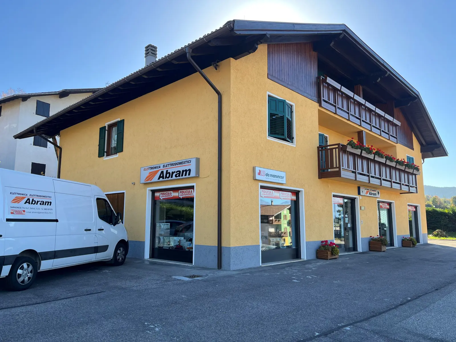 Abram Vittorio E C. Snc