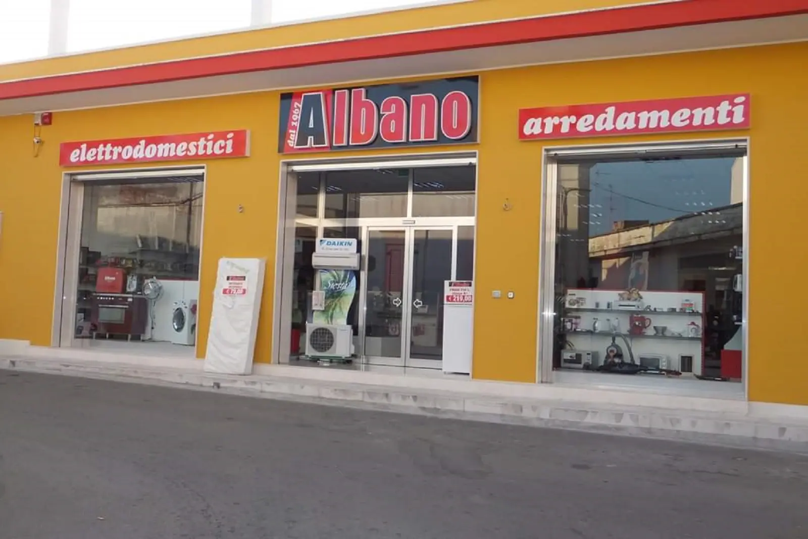 ELETTRODOMESTICI  ALBANO  ARREDAMENTI
