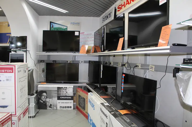 Immagine bruzzone luigi ELETTRODOMESTICI 1