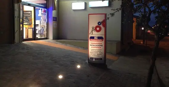 Immagine BZ Commerciale 3