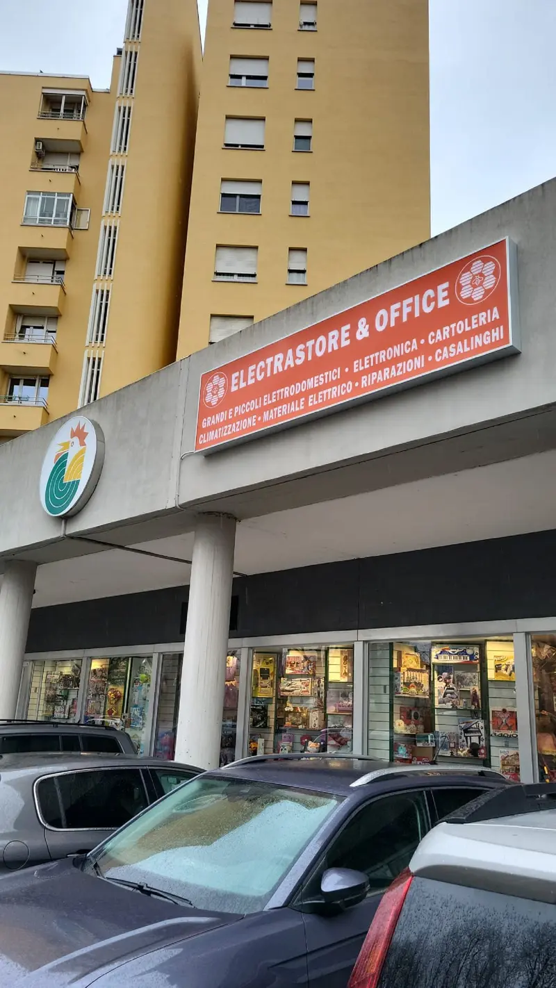 Immagine ELECTRASTORE & OFFICE 7