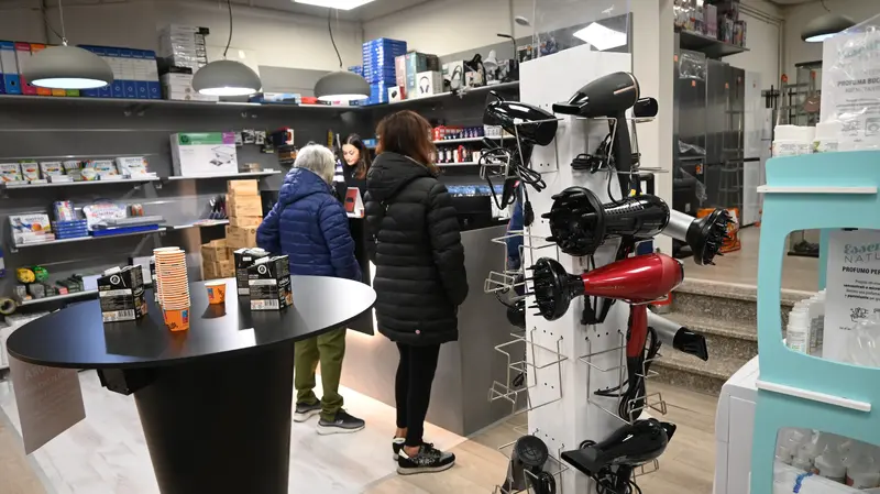 Immagine ELECTRASTORE & OFFICE 14