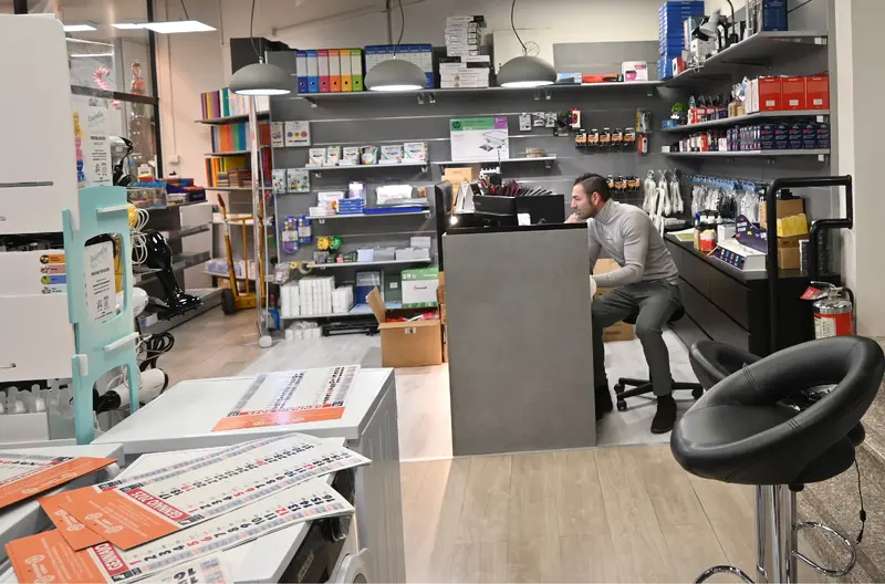 Immagine ELECTRASTORE & OFFICE 27