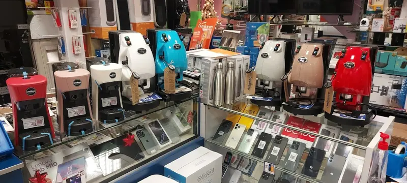 Immagine ELECTRONICS WORLD DI ALESSIO COSTANZO 7